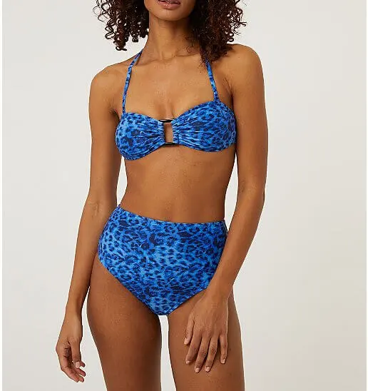 High-waisted bottoms swimwear for triangle body size