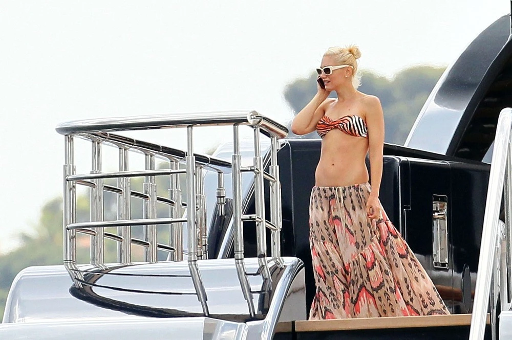 Gwen Stefani Swimwear Bandeau Bikini