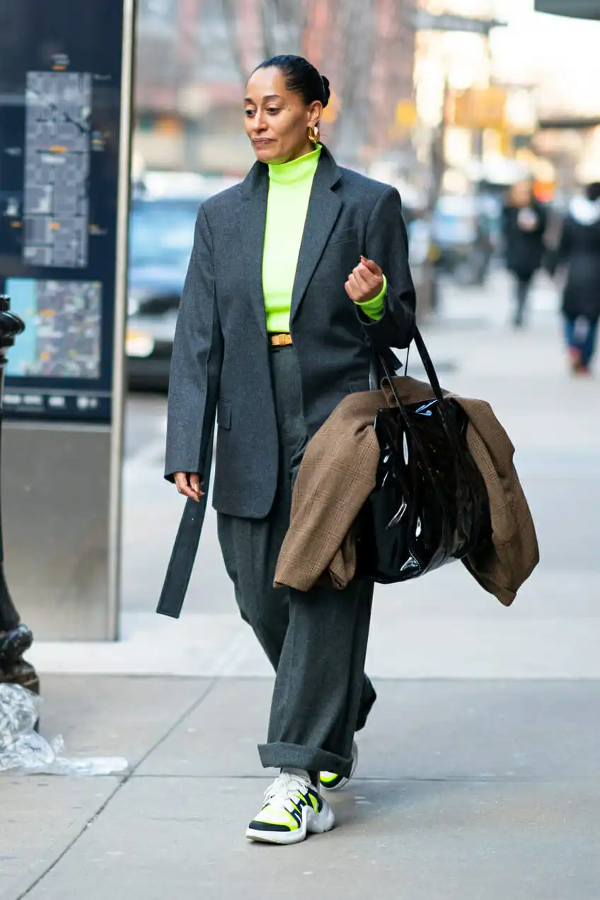 Tracee Ellis Ross baggy clothes trend